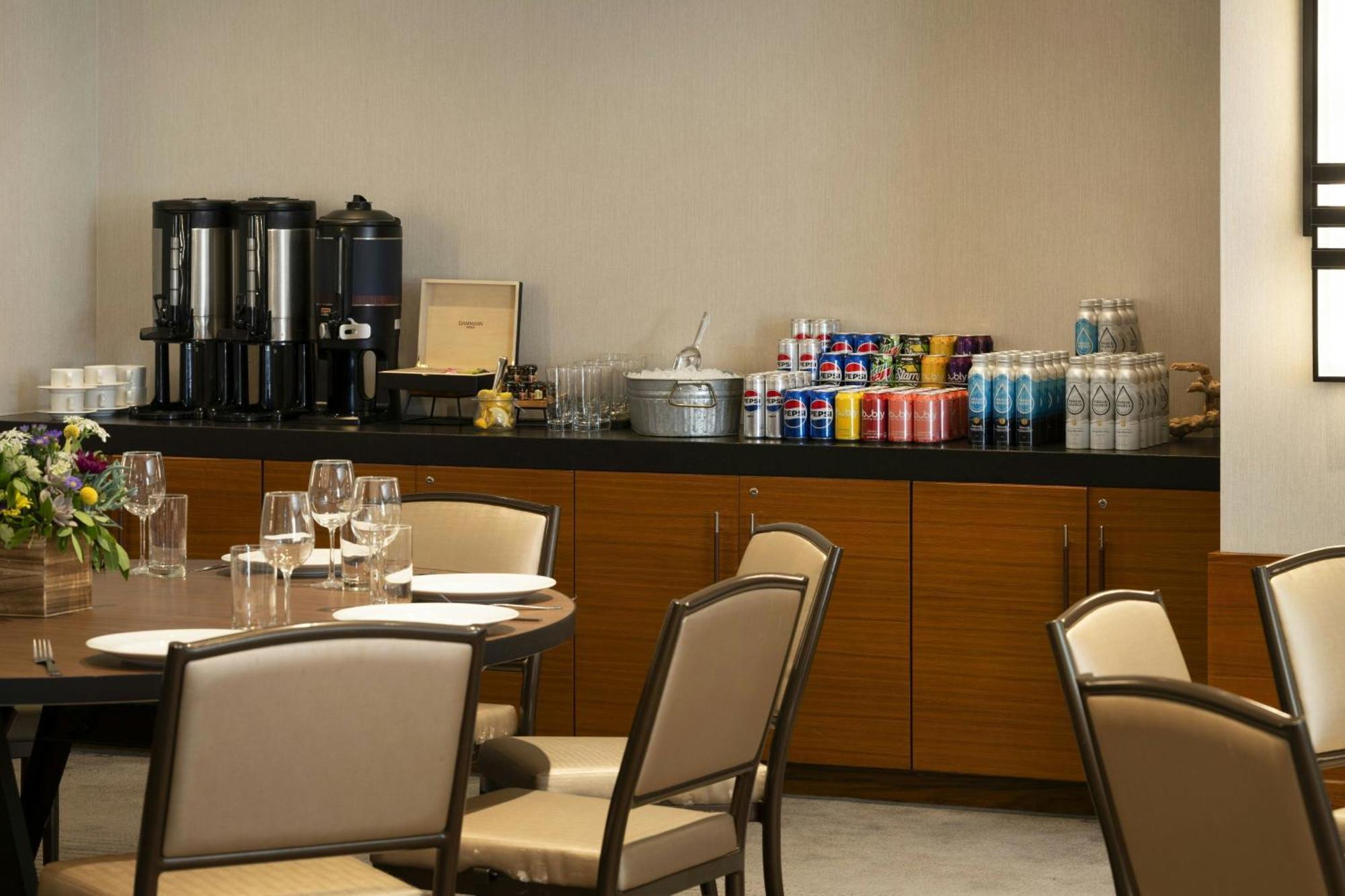 Marriott Irvine Spectrum מראה חיצוני תמונה